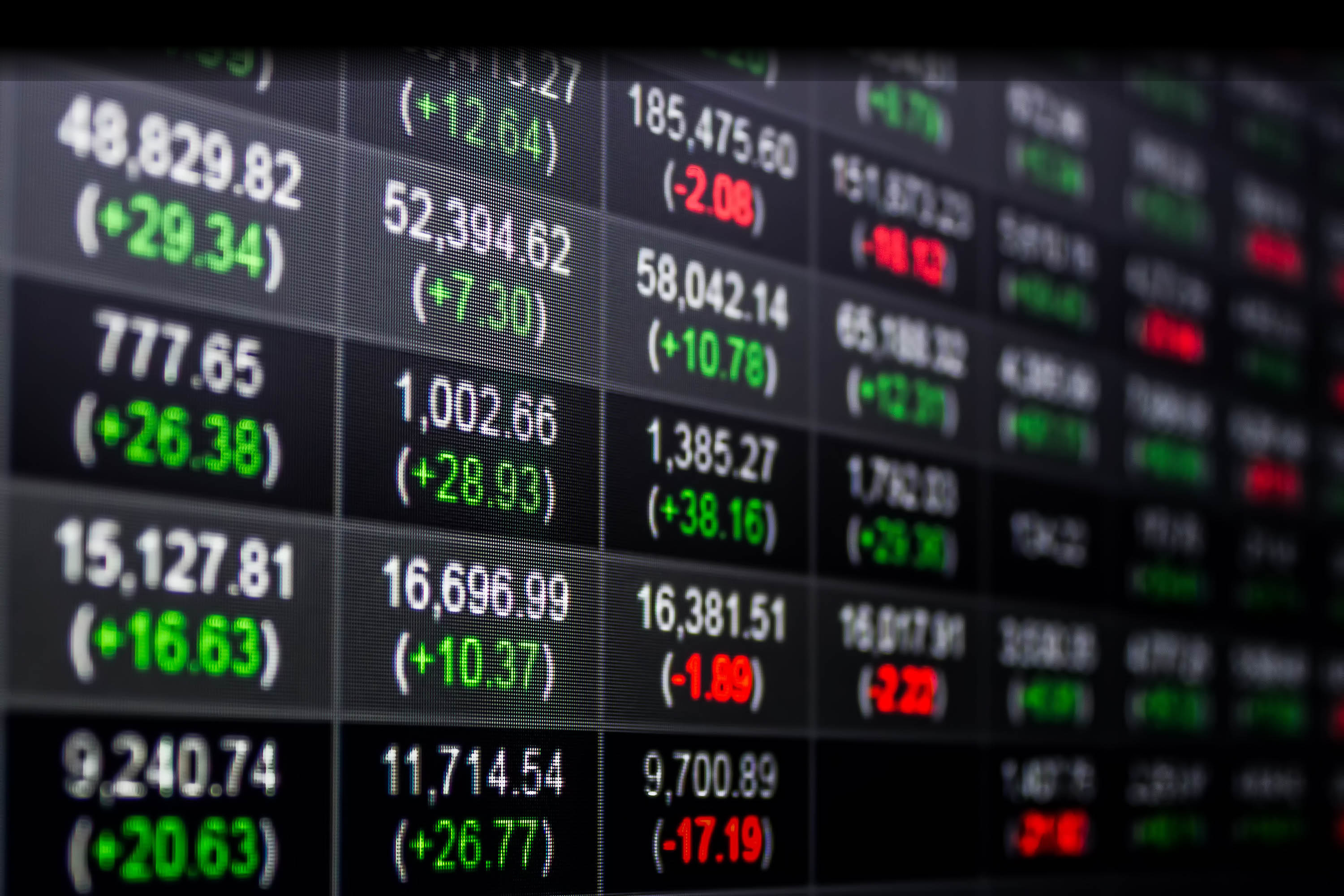 Advertise with Squeeze Report